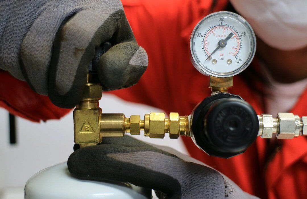 Hydrostatic-Testing-1080x700