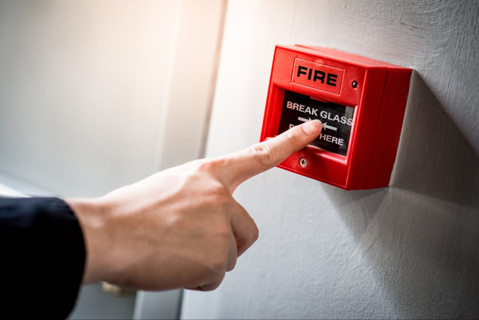 fire-alarm-system-amc
