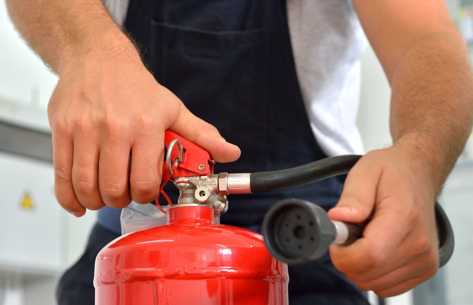fire-extinguisher-refiling-service